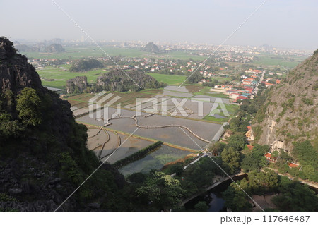 ムア洞窟の頂上からの景色 117646487