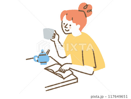 コーヒーを飲みながら本を読んでいる女性_色 コーヒーを飲みながら本を読んでいる女性_色 117649651