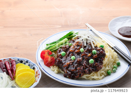 韓国料理 ジャージャー麺 ( チャジャン麺 ) 韓国料理 ジャージャー麺 ( チャジャン麺 ) 117649923