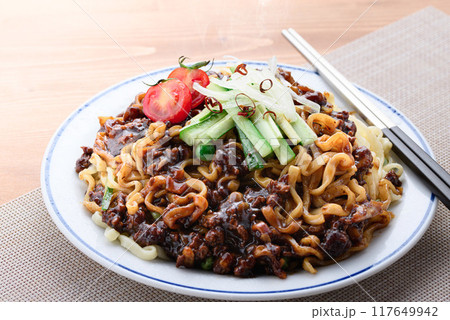 韓国料理 ジャージャー麺 （ チャジャン麺 ） 117649942