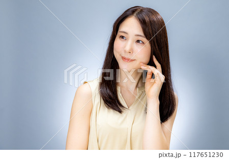 艶髪　女性　ビューティー 117651230