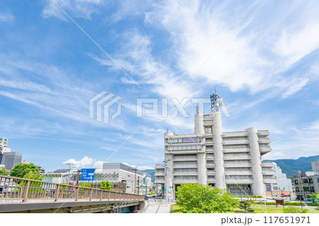 甲府駅北口町並み 117651971