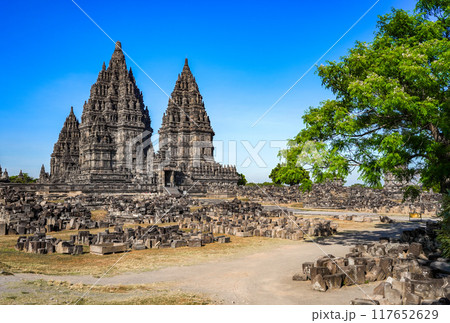 Prambanan Temple is the largest hindu temple compound dedicated to Shiva in yogyakarta, Indonesia. Prambanan Temple is the largest hindu temple compound dedicated to Shiva in yogyakarta, Indonesia. 117652629