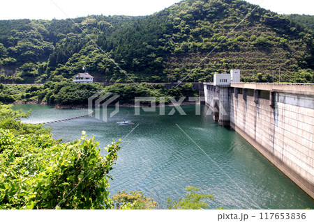 佐賀県鹿島市　中木庭ダムの風景 117653836