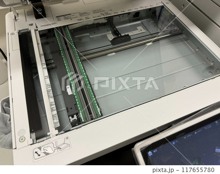 コピー機 PC パソコン 117655780
