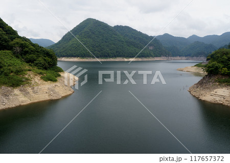 川俣大橋からの川俣湖 川俣大橋からの川俣湖 117657372