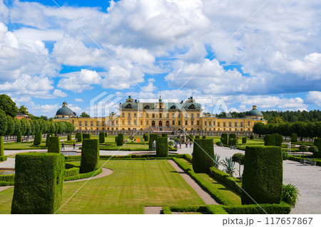 スウェーデン ストックホルム郊外 ドロットニングホルム宮殿 スウェーデン ストックホルム郊外 ドロットニングホルム宮殿 117657867