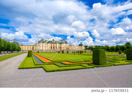 スウェーデン ストックホルム郊外 ドロットニングホルム宮殿 スウェーデン ストックホルム郊外 ドロットニングホルム宮殿 117659831