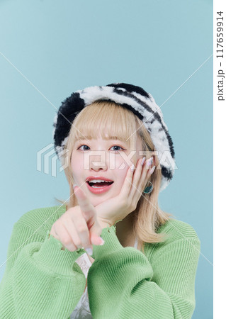 Y2Kファッションモデル 117659914