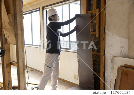 内装解体現場　リノベーション　リフォーム 117661184