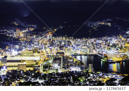 世界新三大夜景に輝いた稲佐山の夜景（長崎県長崎市稲佐町） 117665637