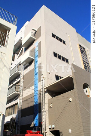 大阪市消防局鶴見消防署 117666121