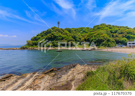 神奈川県 横須賀市 神奈川県立観音崎公園の海岸 神奈川県 横須賀市 神奈川県立観音崎公園の海岸 117670370