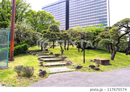 日比谷公園の三笠山【東京都千代田区】 117670574