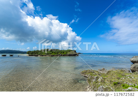 沖縄 海岸 海 沖縄 海岸 海 117672582