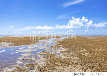 沖縄 海 空 沖縄 海 空 117673385