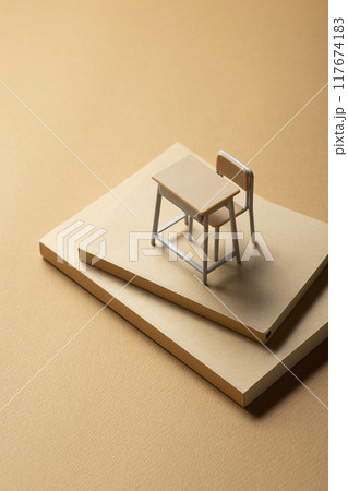 リスキリング　学ぶ 117674183