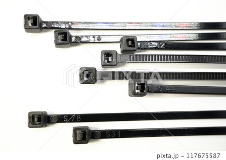 並ぶ結束バンドのイメージ 並ぶ結束バンドのイメージ 117675587