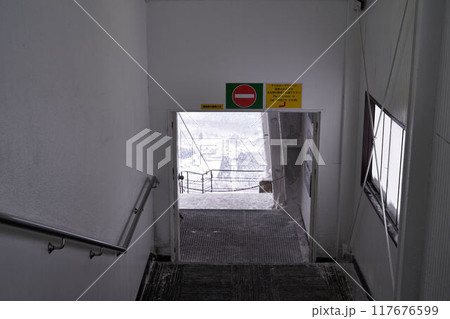 山形県 蔵王ロープウェイ 樹氷高原駅 山形県 蔵王ロープウェイ 樹氷高原駅 117676599