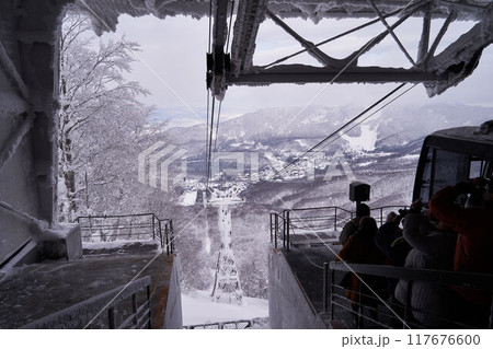 山形県　蔵王ロープウェイ　樹氷高原駅 117676600
