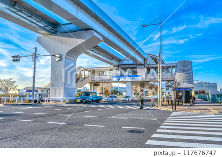 東京都江東区の都市風景　有明テニスの森駅 117676747
