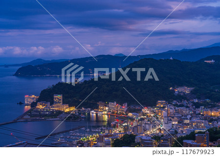 【静岡県】熱海100万ドルの夕景　トワイライト 117679923