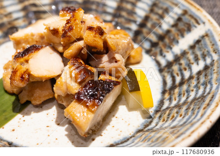 美味しい地鶏の胡麻醤油焼き 美味しい地鶏の胡麻醤油焼き 117680936