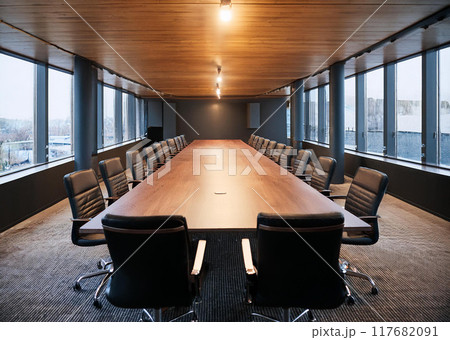 机と椅子シリーズ 117682091