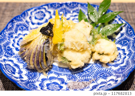 美味しい鱧ととうもろこしと茄子の天ぷら 117682813