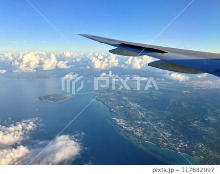 飛行機から見た古宇利島 飛行機から見た古宇利島 117682997