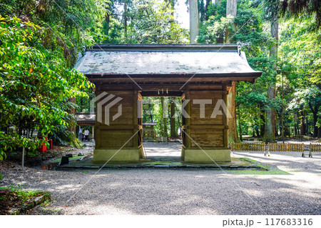 播磨国一宮 伊和神社 参道(兵庫県宍粟市) 播磨国一宮 伊和神社 参道(兵庫県宍粟市) 117683316
