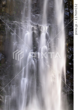 玉簾の滝　山形県酒田市 117684152