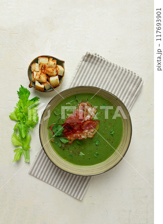 green mashed soup, with bacon and croutons, homemade, no people, 117693901
