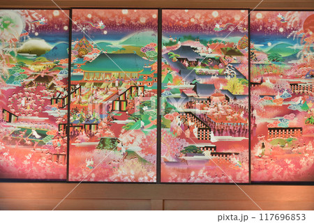 随心院 能の間 小野小町 襖絵 極彩色梅色小町絵図 随心院 能の間 小野小町 襖絵 極彩色梅色小町絵図 117696853