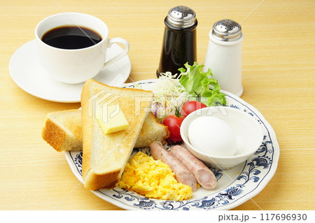 朝食のある食卓 朝食のある食卓 117696930