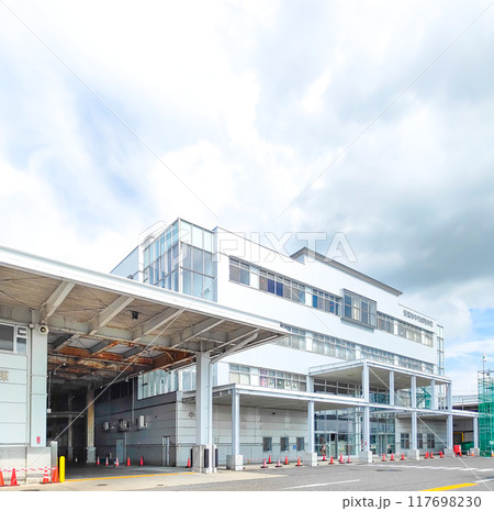 新潟市中央卸売市場　中央棟 117698230