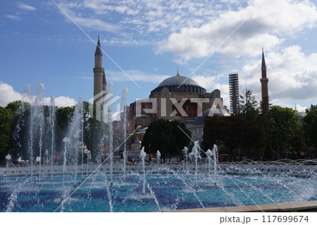 トルコ イスタンブールのアヤソフィア 117699674