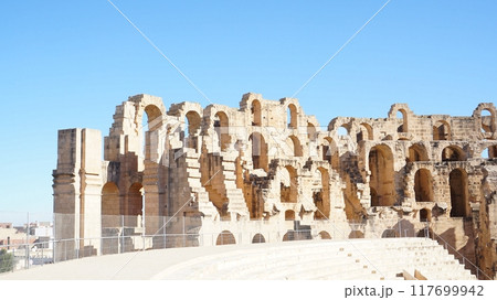 エル・ジェム円形闘技場の景色【チュニジア】 117699942