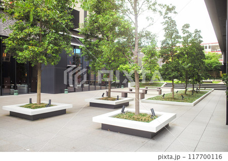 金沢駅西口のクロスゲート 117700116