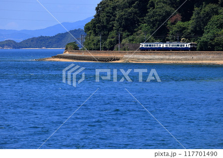 瀬戸内海沿いを走る観光列車etSETOra(エトセトラ) 瀬戸内海沿いを走る観光列車etSETOra(エトセトラ) 117701490