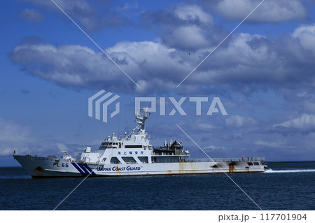 小樽港内の巡視船「しれとこ」 小樽港内の巡視船「しれとこ」 117701904