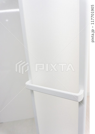 浴室のドア 浴室のドア 117701905