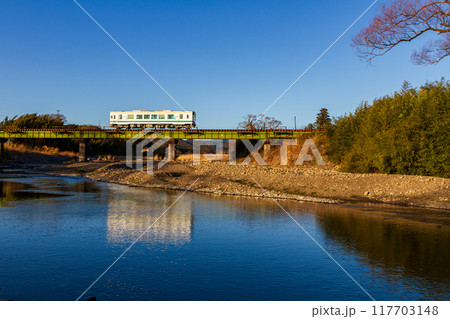 静岡県掛川市本郷　天竜浜名湖鉄道と沿線の風景 117703148