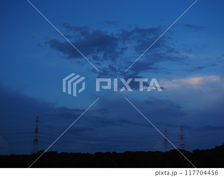 幻想的な夕景 幻想的な夕景 117704456