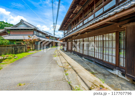 三重県　伊賀市　伊勢街道　伊勢路宿 117707796