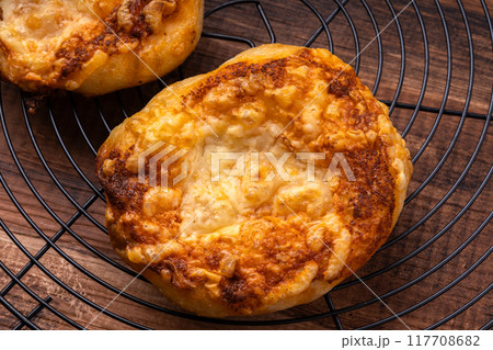 明太子チーズパン 明太子チーズパン 117708682
