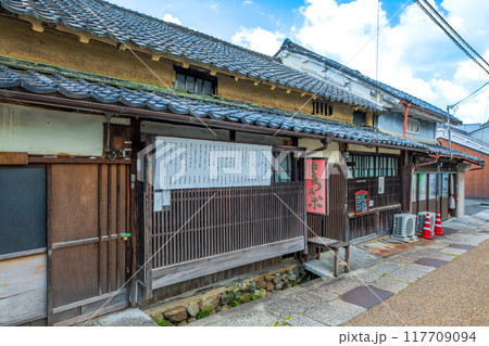 奈良県 高取町の町並み 奈良県 高取町の町並み 117709094