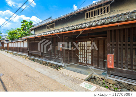 奈良県 高取町の町並み 奈良県 高取町の町並み 117709097