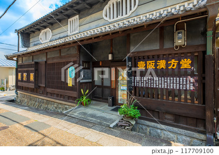 奈良県 高取町の町並み 奈良県 高取町の町並み 117709100