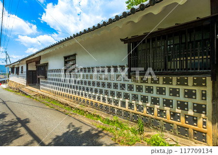 奈良県　高取町の町並み 117709134